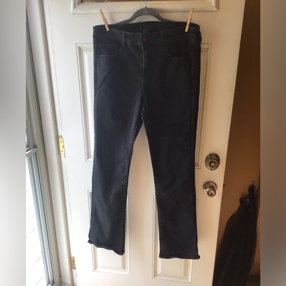 American Eagle, Skinny Kick with stretch, bootcut Size 16 long